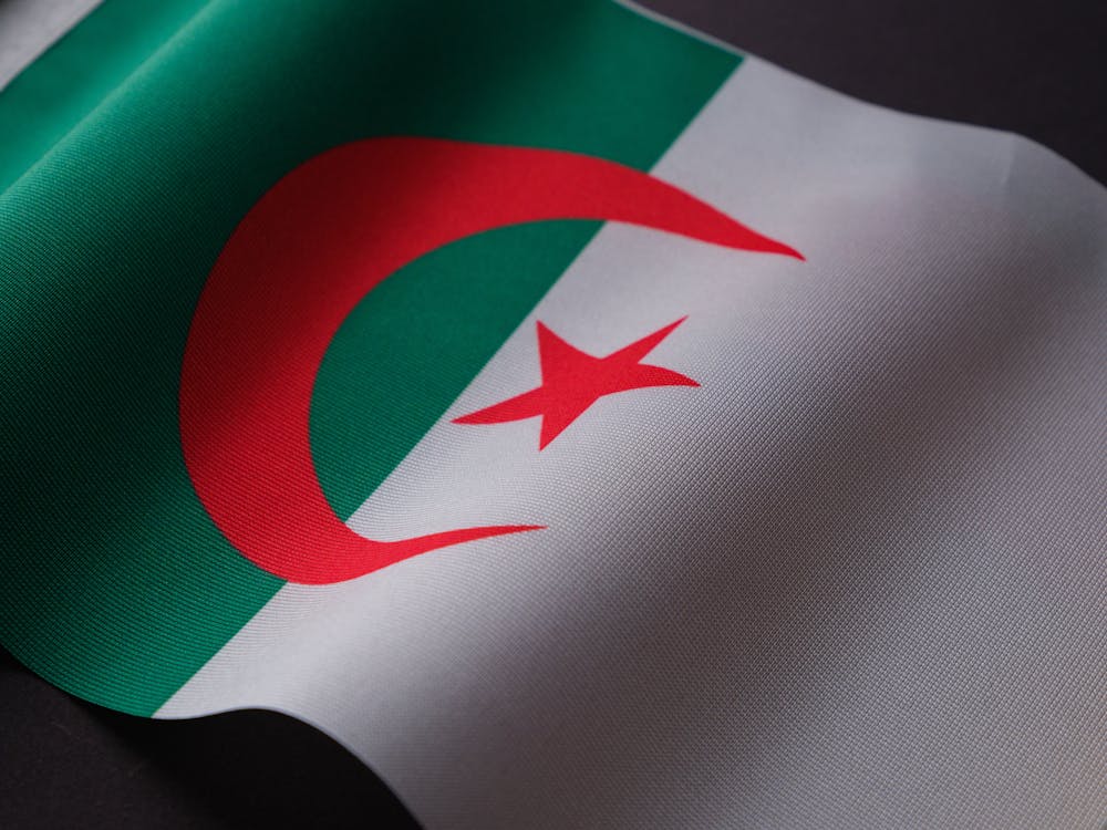 Drapeau algérien — IPTV algérien en France, regarder Canal Algérie El Heddaf Ennahar HD avec SmartX2